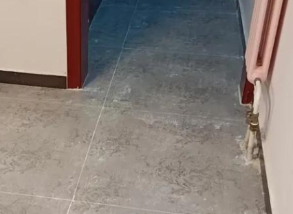 德钦瓷砖空鼓维修公司分享下德钦地砖空鼓了怎么办